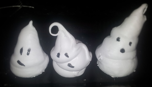 Ghostmallows  ~ Spøgelsesfiduser ~ Skumfiduser