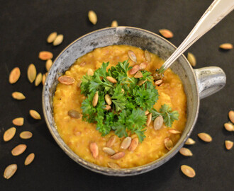Pumpkin speltotto with parmesan, fresh parsley and roasted pumpkinseeds
