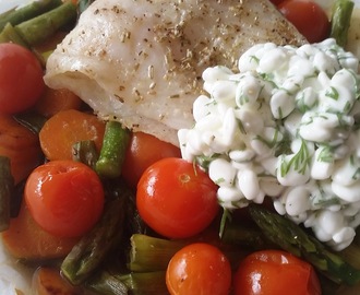 Fiskepakker med Grøntsager og Hytteost