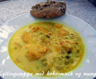 Kyllingesuppe med kokosmælk og mango