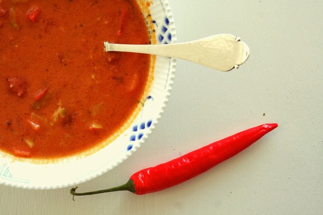 Chili suppe med kylling og grønt