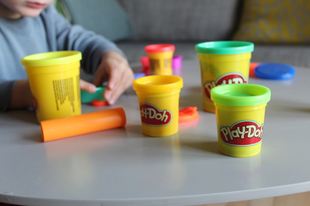 leg og læring med Play-Doh – og en konkurrence
