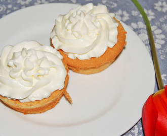 Appelsin chiffon cupcakes