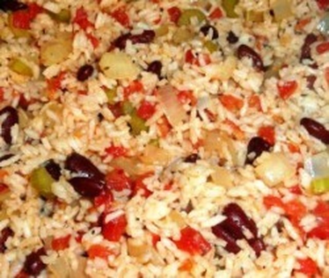 Opskrift på Cajun rice; tilbehør til Cajun mad