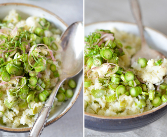 "Paleo-risotto" lavet på blomkål med friske asparges