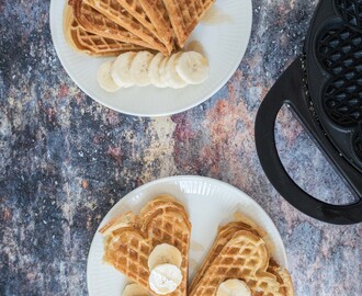 Morgenmadsvafler - opskrift på sprøde vafler med havregryn (4 ingredienser)