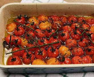 Hvidløgsbagte tomater