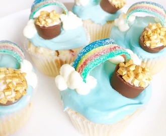 { Pot of Gold } St Patricks Day cupcake med whiskey og regnbuer