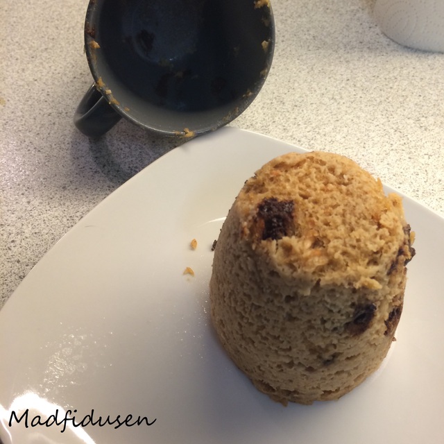 Glutenfri peanutbutter-banan mug cake