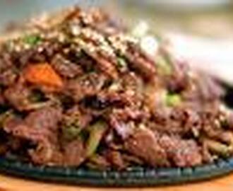 Oksekød stegt på koreansk maner