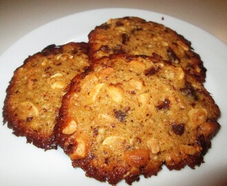 Chokoladecookies med Peanuts