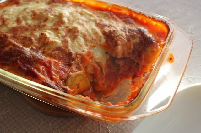 Sensommer lasagne med squash lag og rodfrugt bechamelsauce (uden mel og æg)