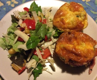 Til påskebordet -  æggemuffins med skinke, spinat og broccoli