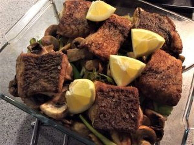 Lækker kulmulefilet i ovn med grønt.