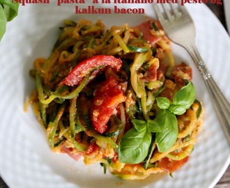 Low carb squash "pasta" a la italiano med pesto og kalkun bacon