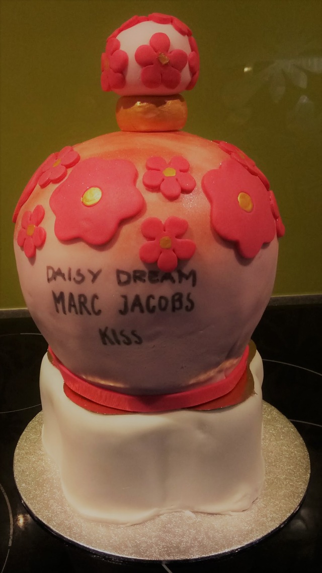 Marc Jacobs: Daisy Dream - KISS