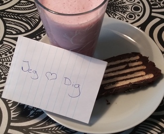 Jordbær milkshake 