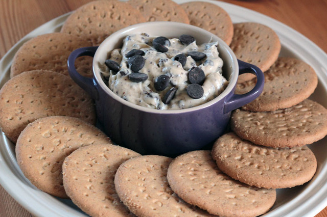 Opskrift på chocolate chip cookie dough dip