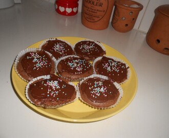 Chocolate Cupcakes (15-20 kpl)
