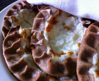 Karjalanpiirakat / Karelian pasties