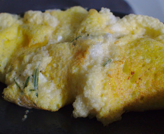 Omelette soufflé au chèvre et romarin