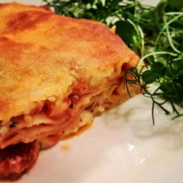 Chorizo-muttisoosi lasagne