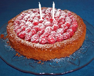 White Chocolate Cheesecake with Raspberries
