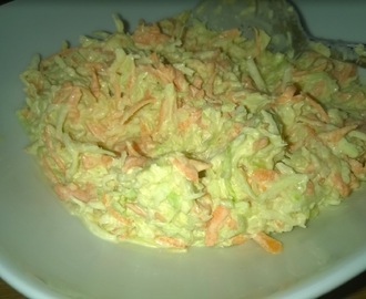 Coleslaw salaatti