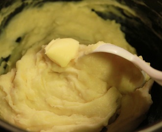 Mashed Potatoes with milk powder (Perunamuusi maitojauheella)