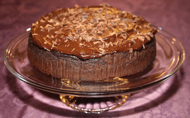 Avokado-suklaakakku (gluteeniton)