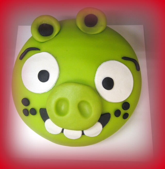 Angry Birds-aiheinen kakku