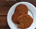 Maapähkinävoikeksit / Peanut butter cookies