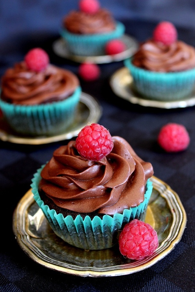 Double chocolate raspberry cupcakes
