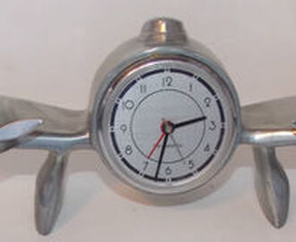 1983 SARSAPARILLA PROPELLER AIRPLANE METAL FINISH ALARM CLOCK