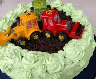 Traktori-kakku/ Neva-kakku