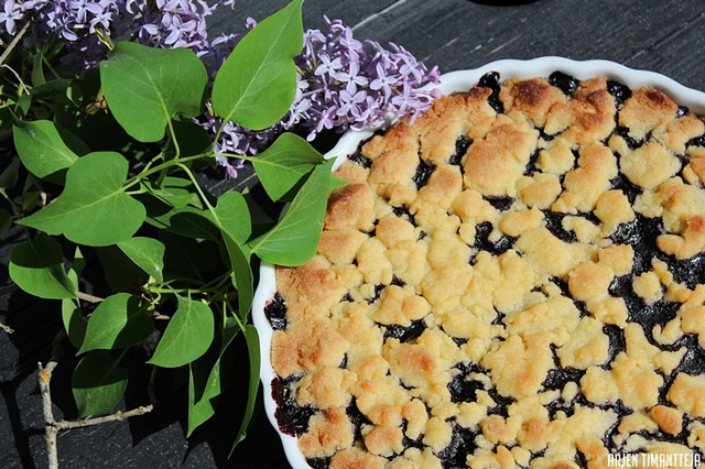 Helppo ja herkullinen mustikkapiirakka