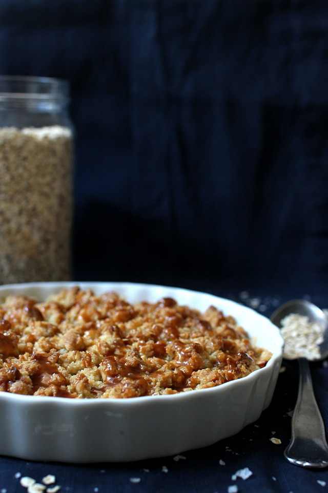 Salted caramel apple crumble pie