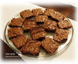 Helpot suklaaleivokset eli brownies