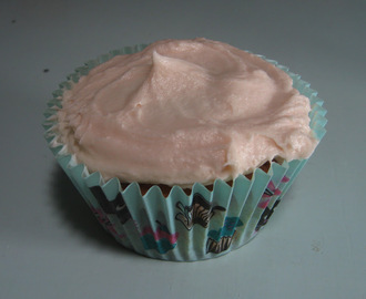 Raparperi cupcake