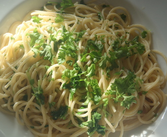 Voipersilja kastike spagetille/Butter and Parsley Sauce for Spaghetti