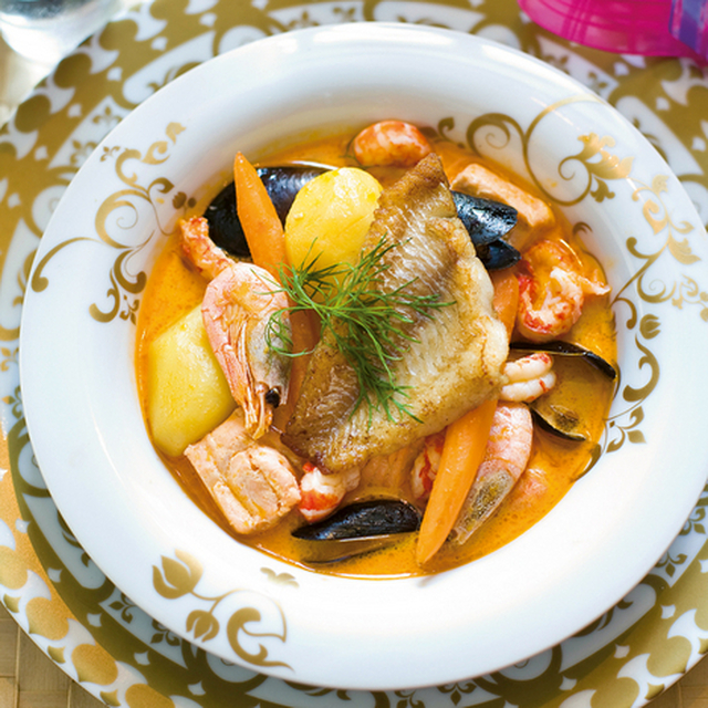 Ranskalainen kala-äyriäiskeitto (Bouillabaisse)