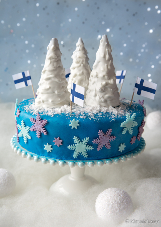 Itsenäisyyspäivän talvikakku / Frozen-kakku
