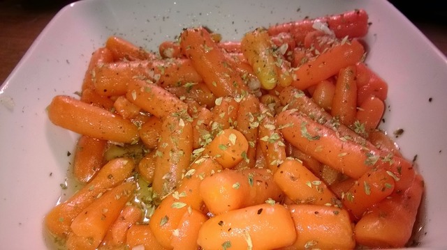 Marinoidut porkkanat