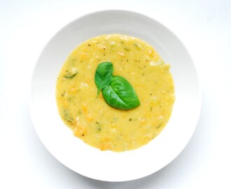 Kasvissosekeitto / Sopa de verduras