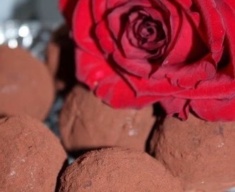 8.päivä Kirsikka-suklaa pallot