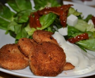 Lohikakkuset (salmon cakes)