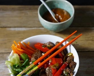 Vietnamilaiset paistikulhot / Vietnamese beef bowls