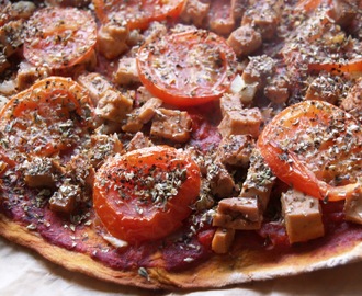 Pizza uunissa (gluteeniton, hiivaton, leivinjauhoton)