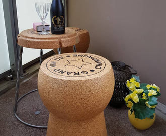 Yhteistyö & alekoodi: Decanter XL-shampanjapullonkorkkipöytä- ja tuolit