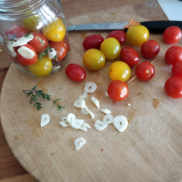 Pikkelöidyt tomaatit